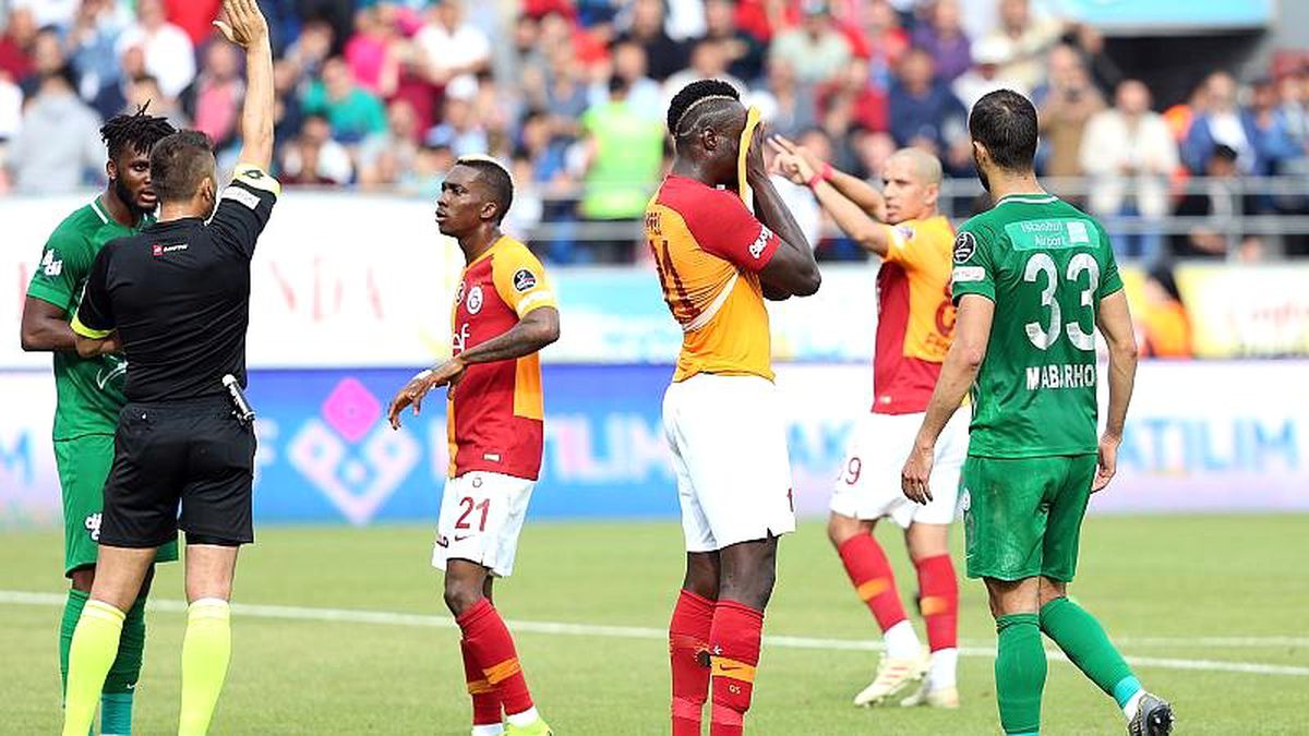 Galatasaray\'dan \'Şampiyonluk\' Dönüşü