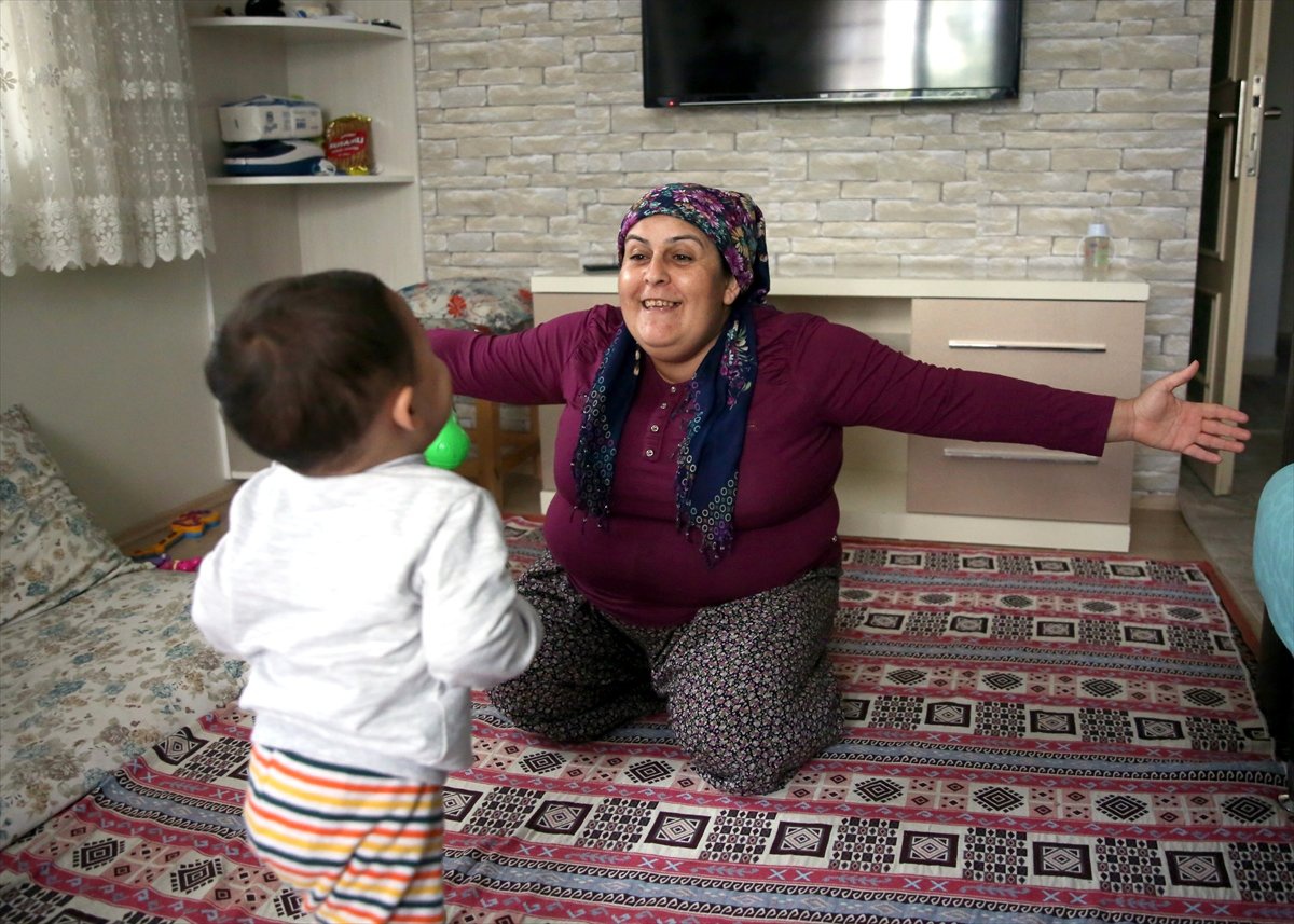 Gülsade Annenin Kalbi Küçük Turgay ile Atıyor