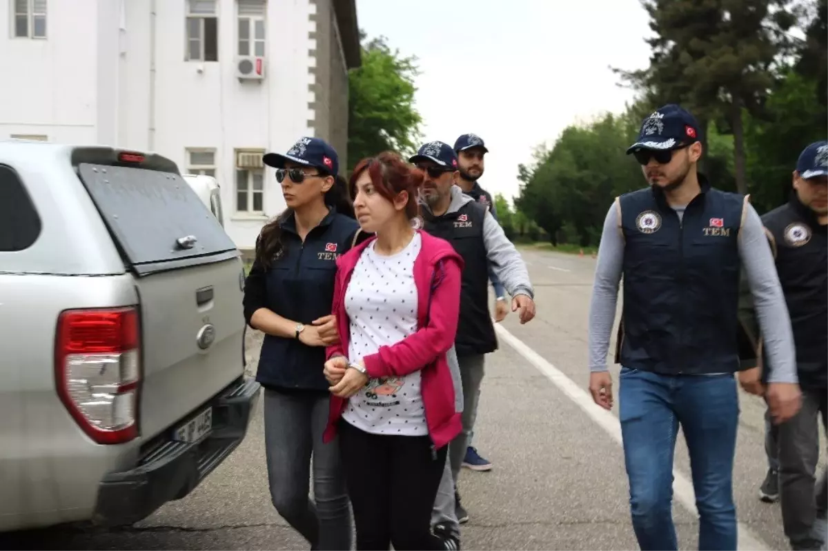 10 Aylık Bebek ve Annesini Şehit Eden Terörist Sağlık Kontrolünden Geçirildi