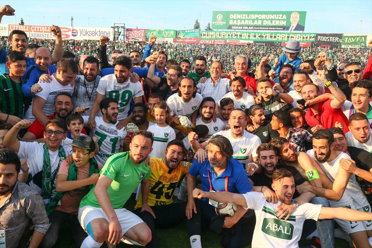 Abalı Denizlispor\'da Süper Lig Coşkusu