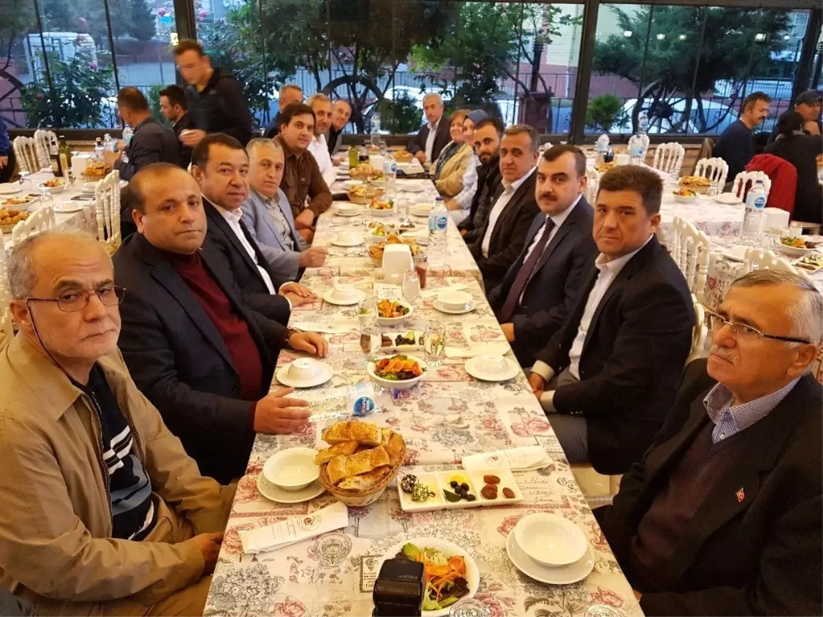 Devrek AK Parti Teşkilatı İftarda Buluştu