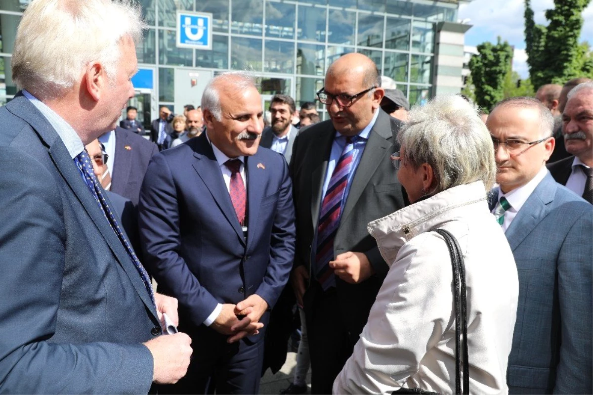Dortmund\'da Trabzon Meydanı Açıldı