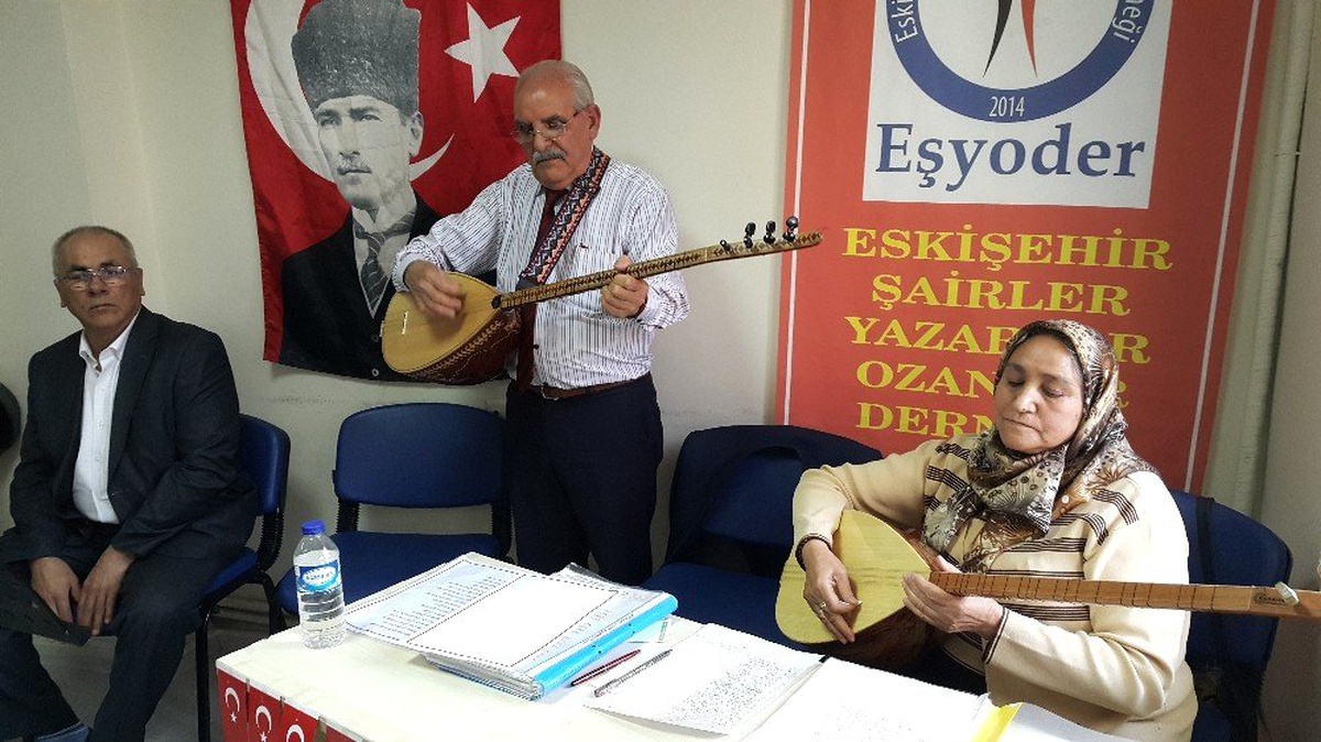 Eskişehirli Şairler ve Ozanlar Anneler Gününü Kutladı