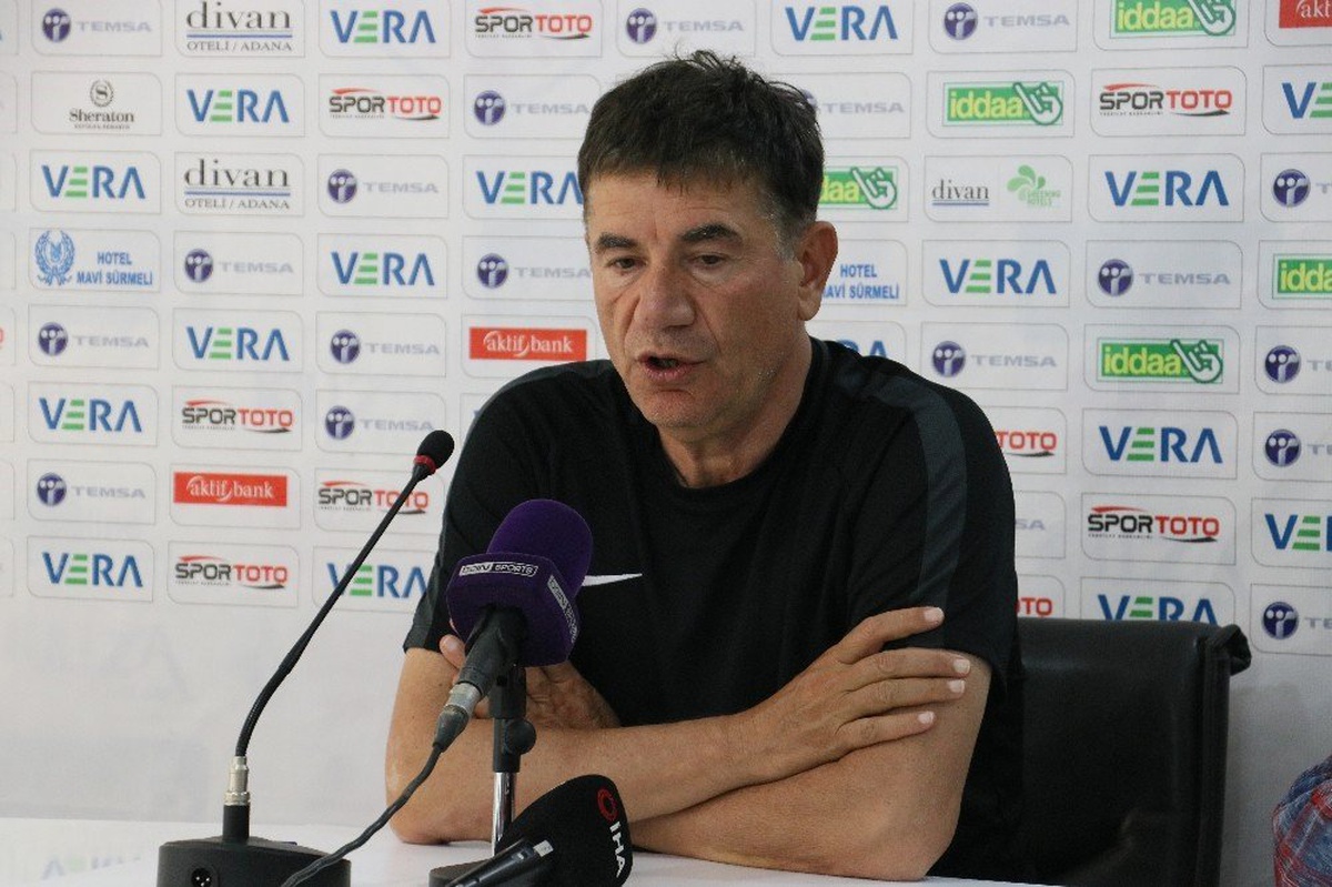 Giray Bulak: "Balıkesirspor\'un Sahiplenilmesi Lazım"