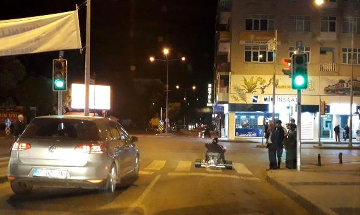 Go-kart Aracıyla Trafiğe Çıktı, Patinaj Yaparak Sürücüleri Korkuttu