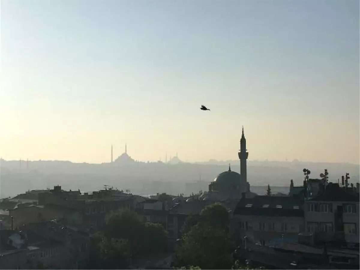 İstanbul\'da Sis