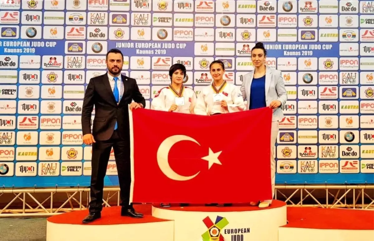 Judoda, Bir Altın, Bir Bronz Madalya