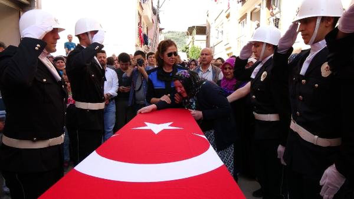 Kazada Ölen 2 Polis, Törenle Memleketine Uğurlandı (3)