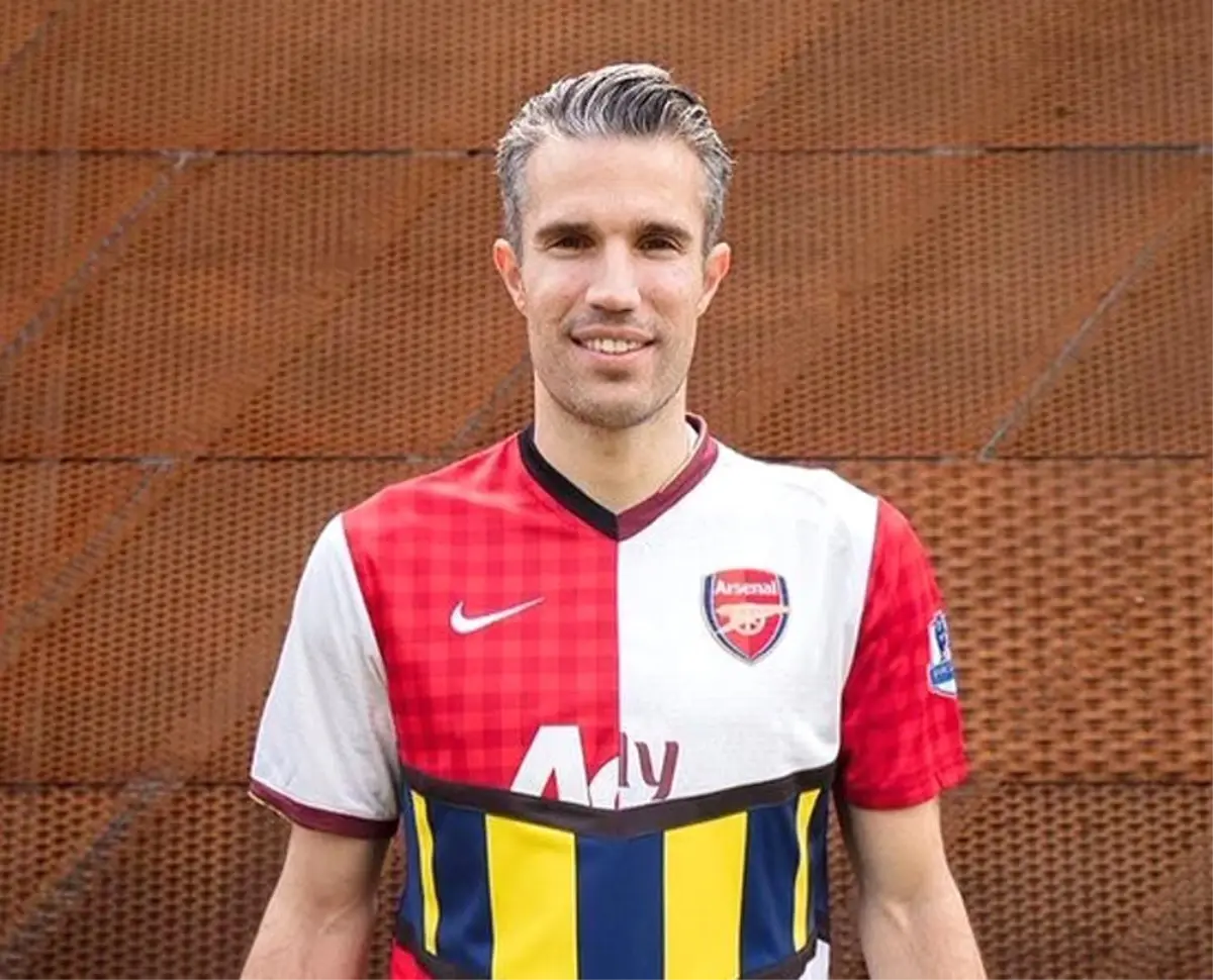 Robin Van Persie Futbolu Bırakıyor