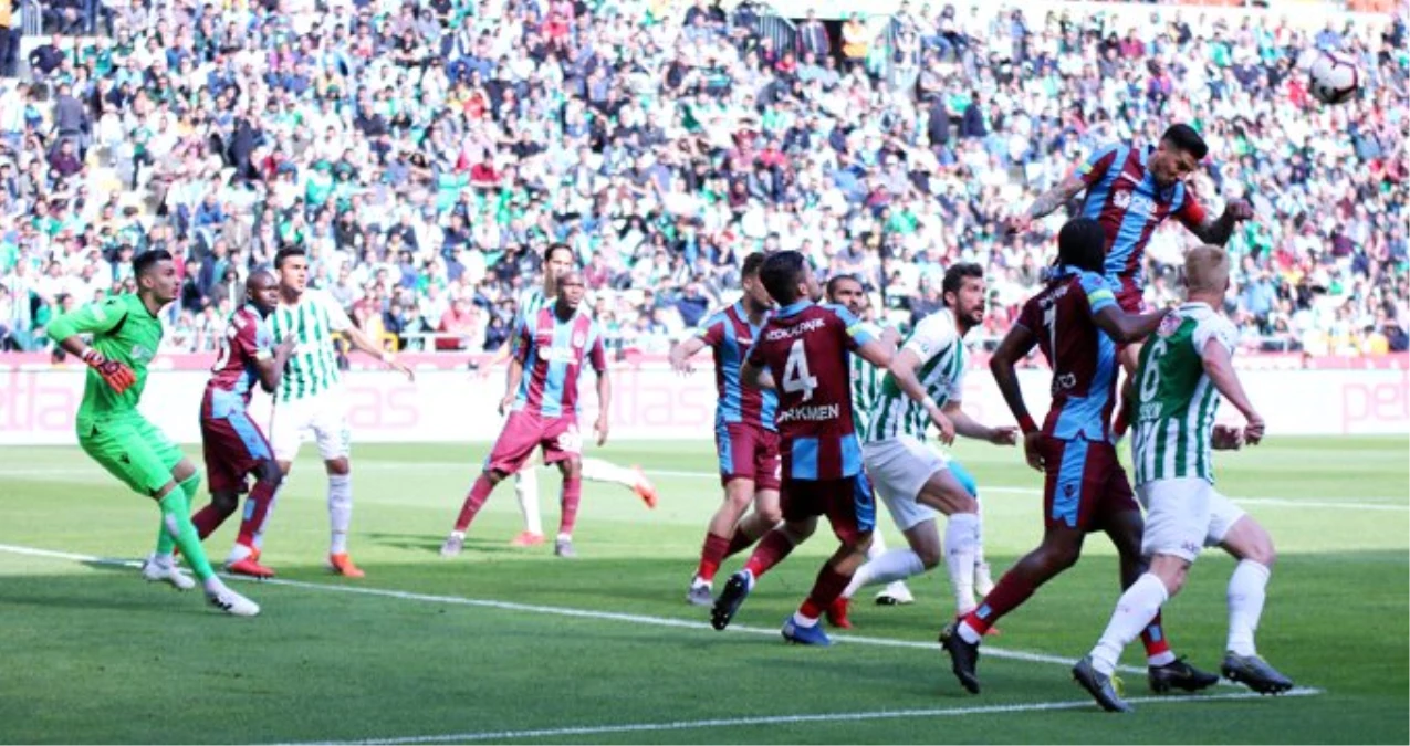 Trabzonspor Deplasmanda Atiker Konyaspor ile 2-2 Berabere Kaldı