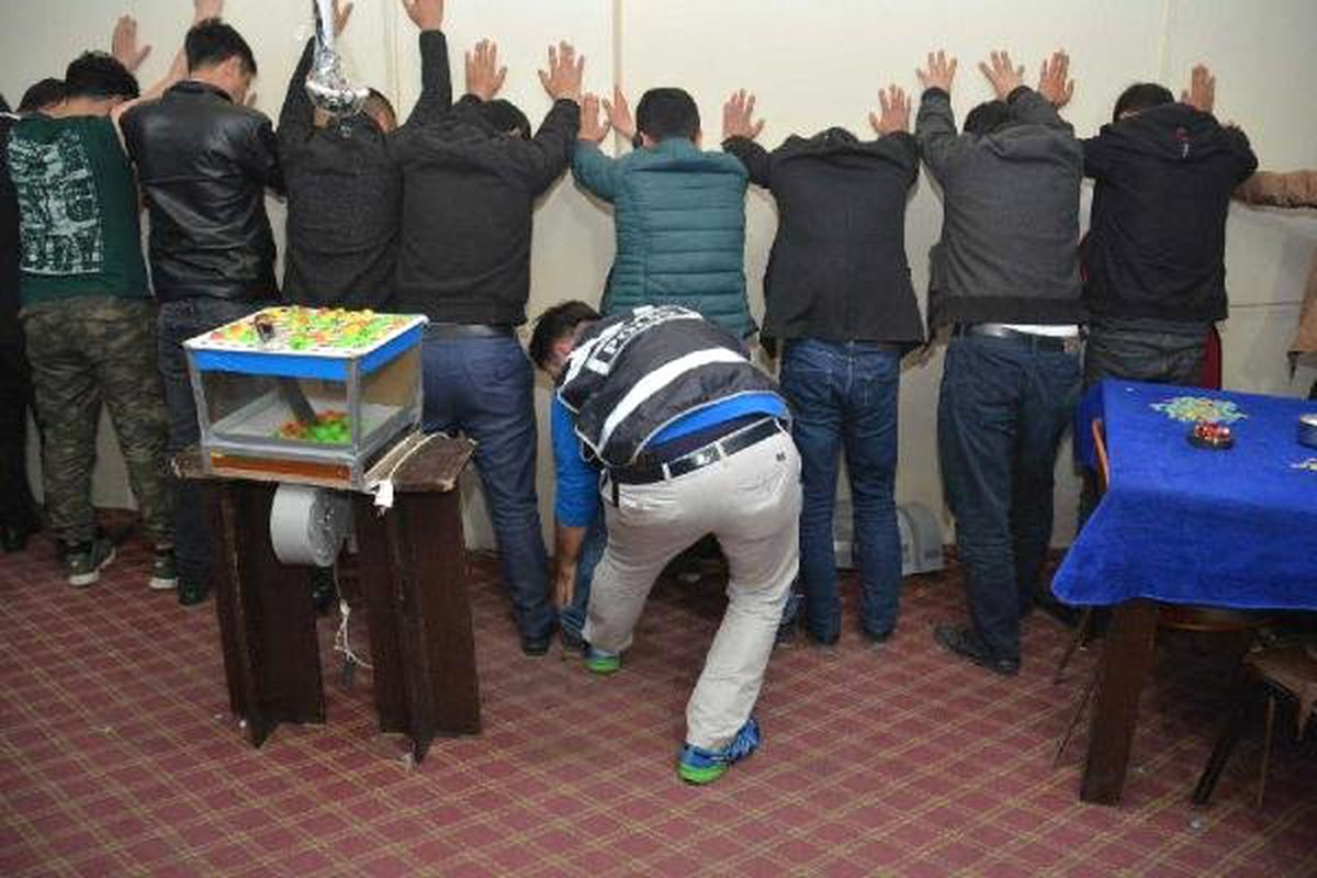 Van Polisinden Tombala Baskını