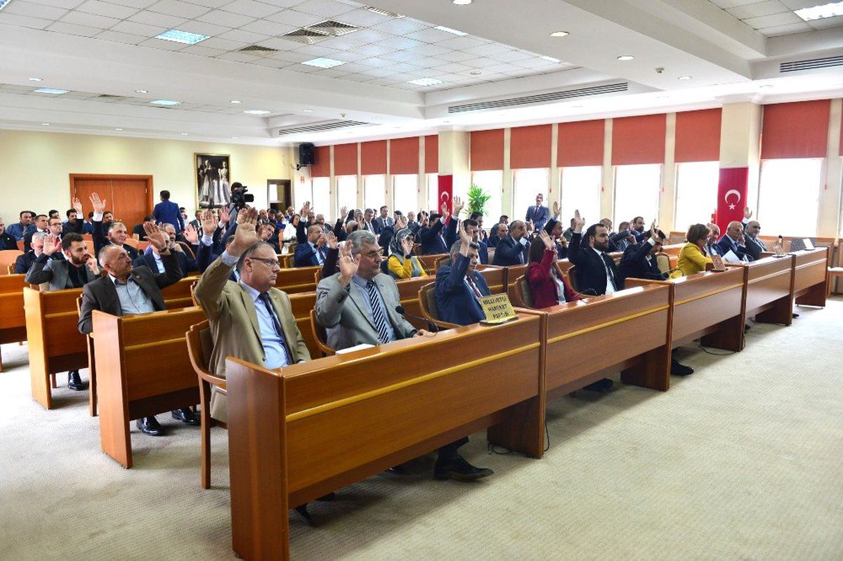Yıldırım Belediyesi\'nde 9 Müdürlük Kapatıldı