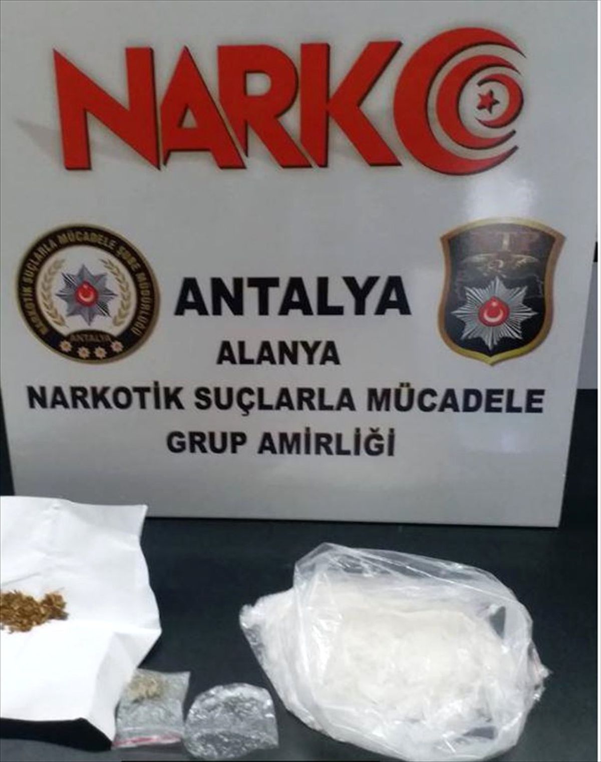 Antalya\'da Uyuşturucu Operasyonu