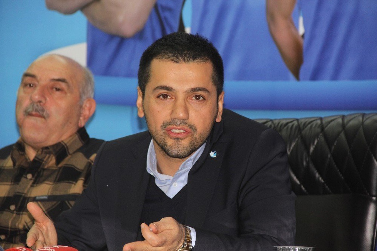 Bb Erzurumspor Başkanı Hüseyin Üneş Taraftara Söz Verdi
