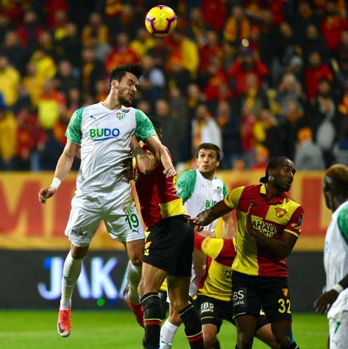 Bursaspor Evinde Göztepe\'ye Üstün