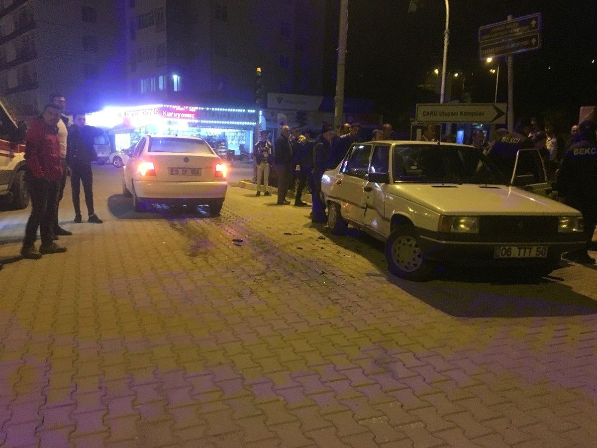 Çankırı\'da Trafik Kazası: 3 Yaralı