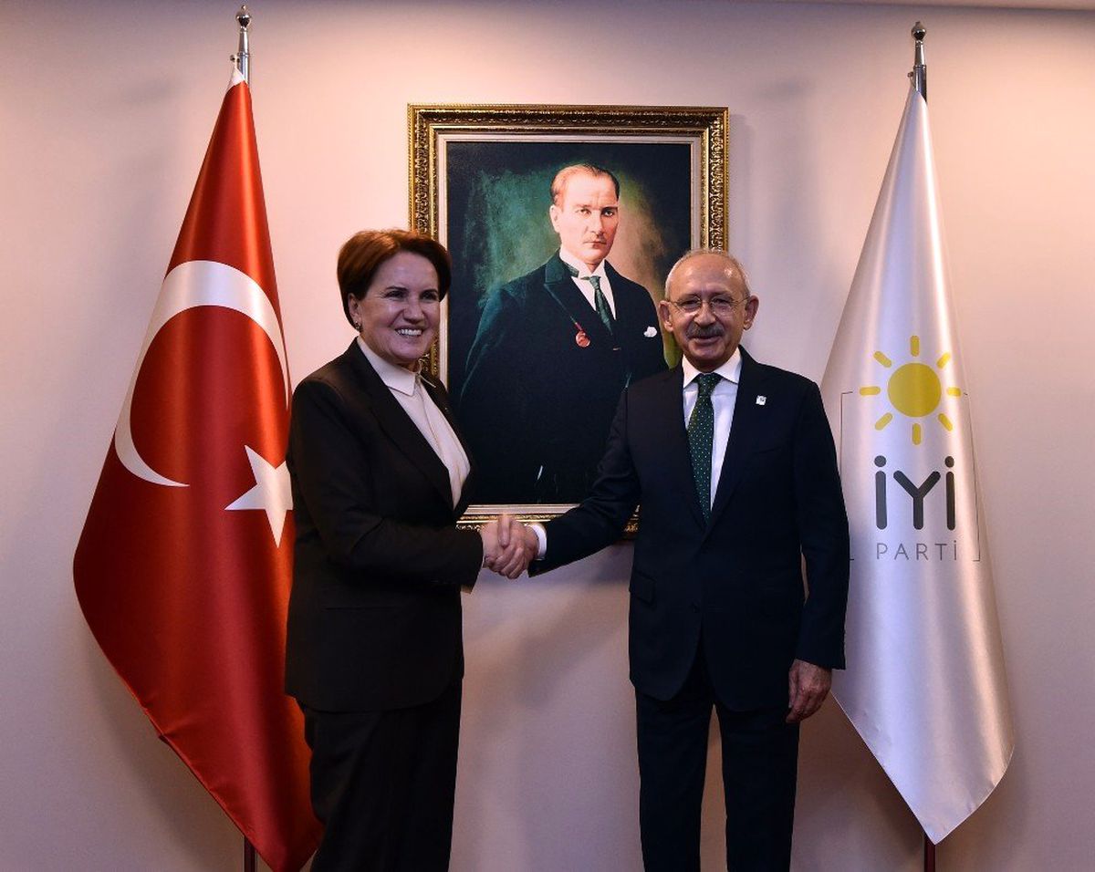 CHP Genel Başkanı Kemal Kılıçdaroğlu, Akşener\'i Ziyaret Etti