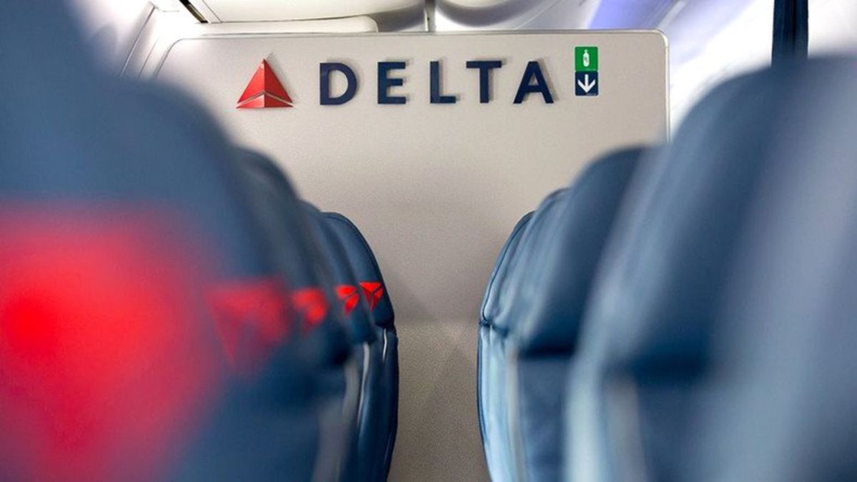 Delta Havayolları\'na Ait Boeing 737-800 Max\'in Acil İniş Talep Etmesinin Sebebi Belli Oldu