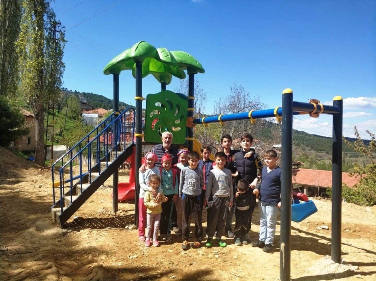 Hisarcık\'ta Köylere Oyun Parkı