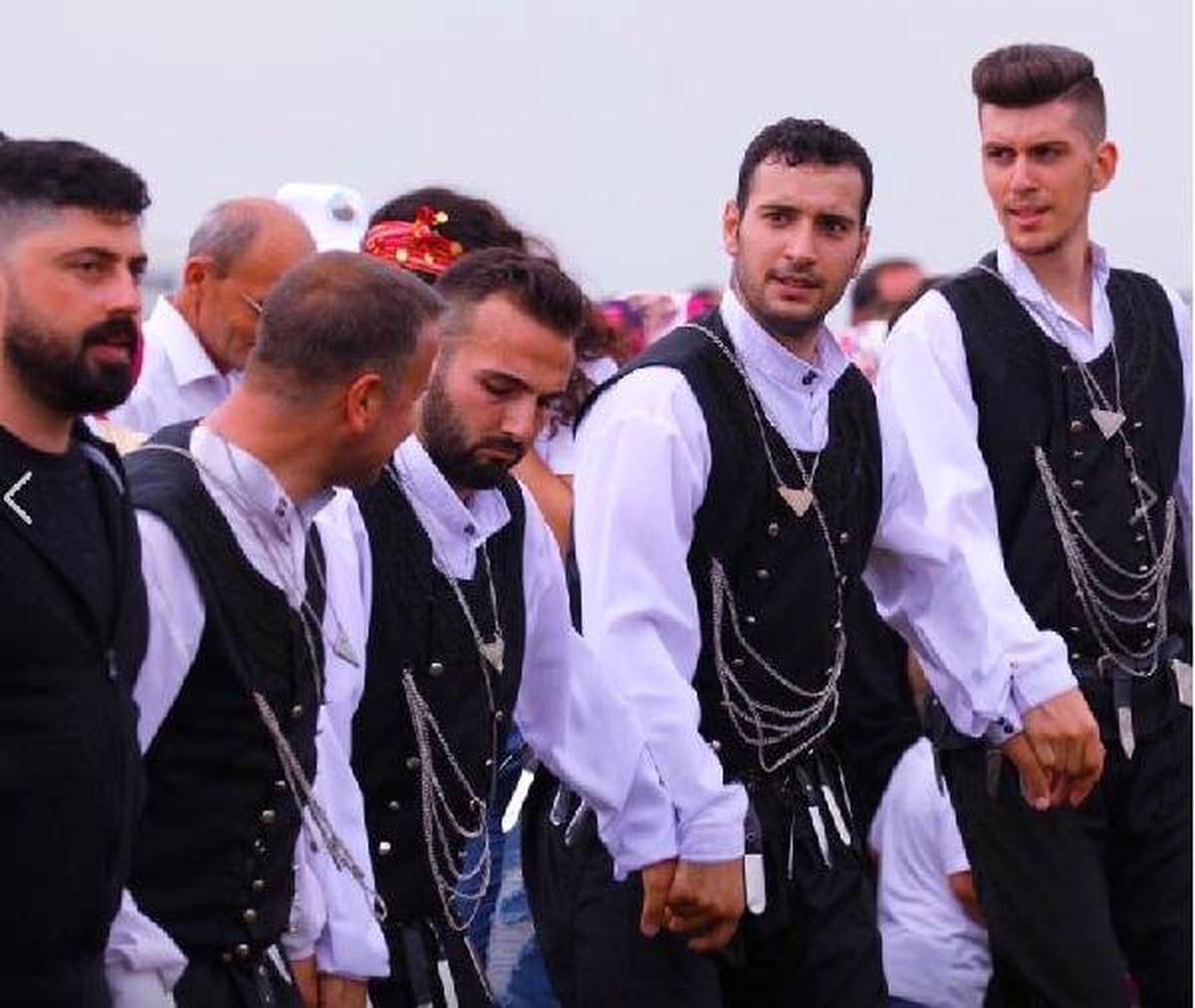Horon Şampiyonunun Hayali Protez Bacak