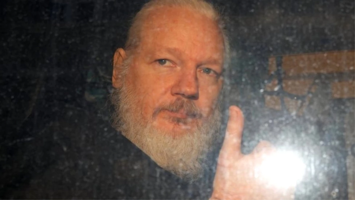 Julian Assange: İsveçli Savcılar, Wikileaks Kurucusu Hakkındaki Tecavüz Soruşturmasının Yeniden...