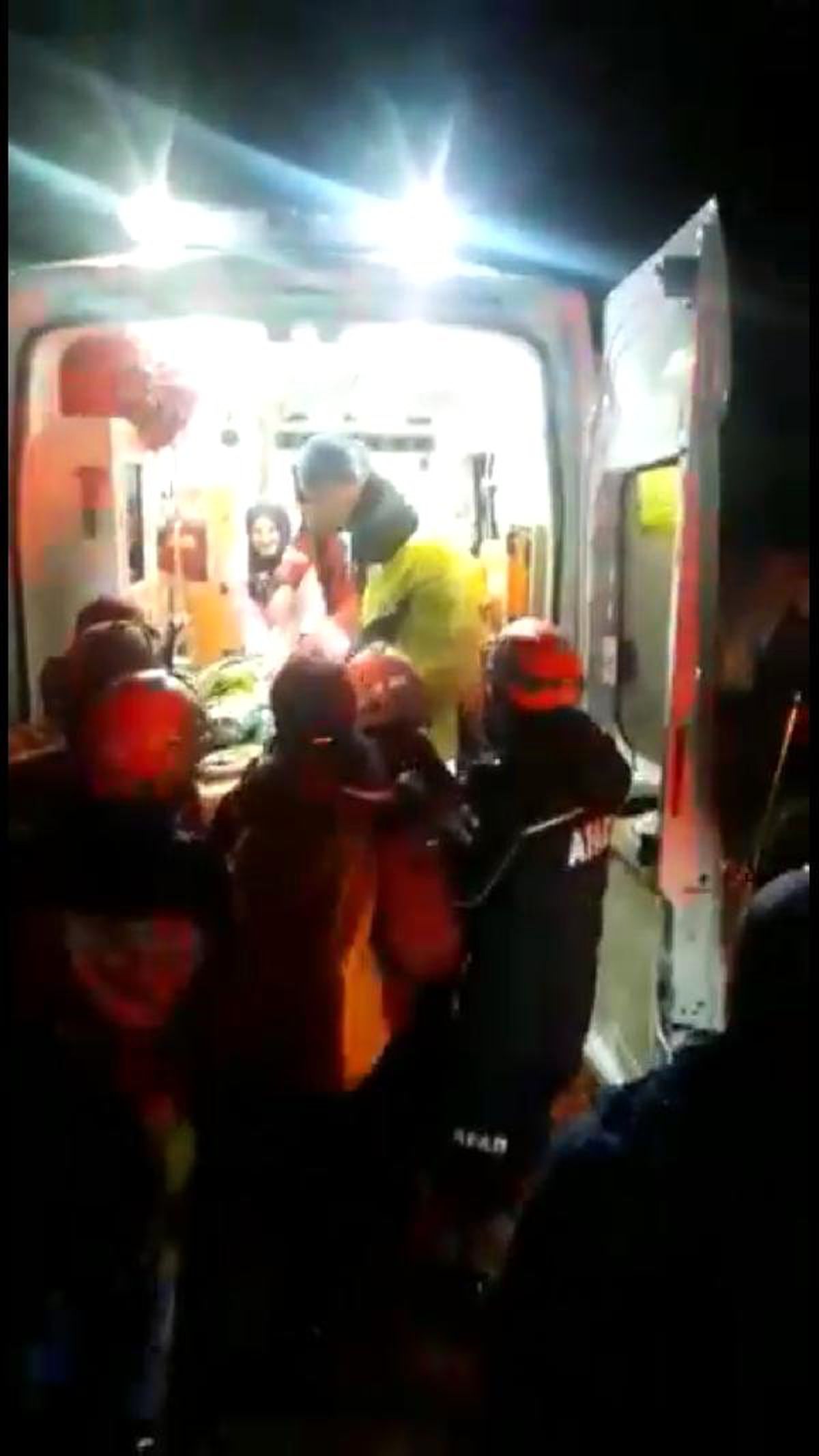 Kaçkarlarda Düşen Dağcı, 12 Saat Sonra Hastaneye Ulaştırıldı (2)