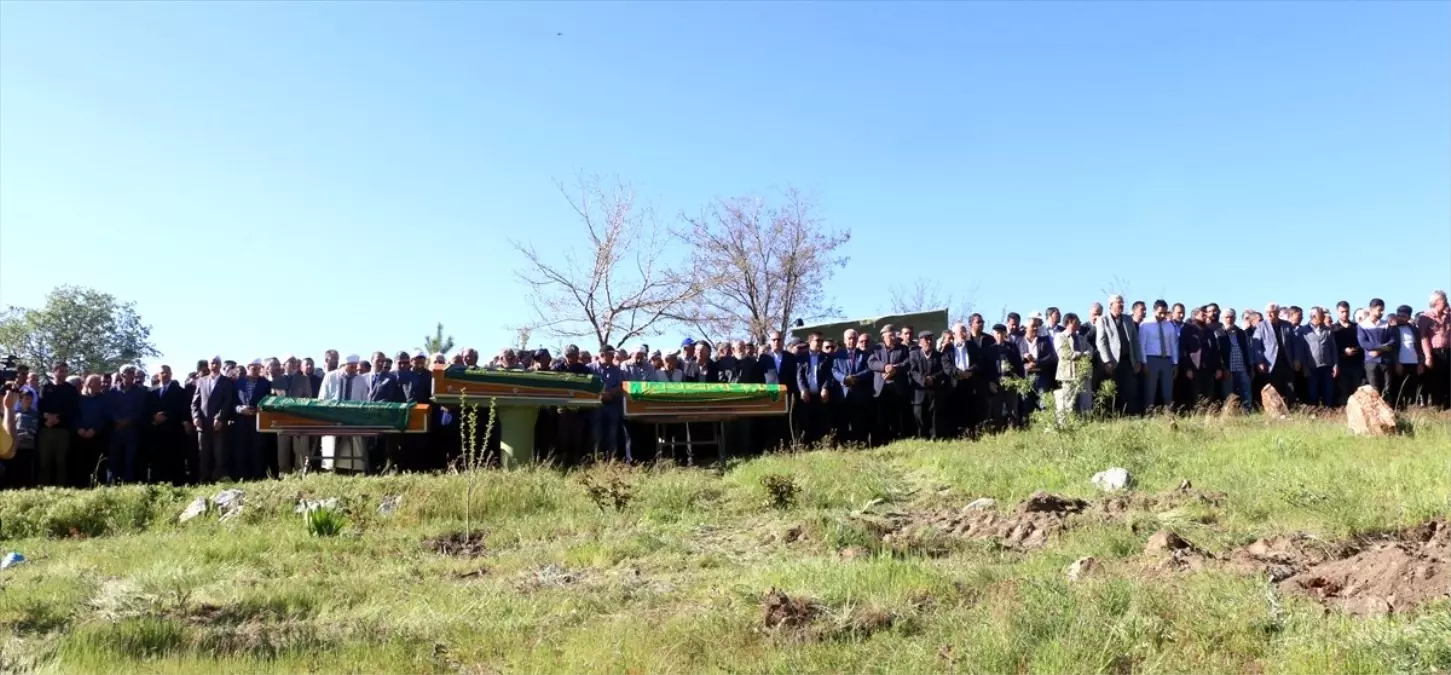 Kahramanmaraş\'ta Gölete Düşen Üç Çocuğun Boğulması