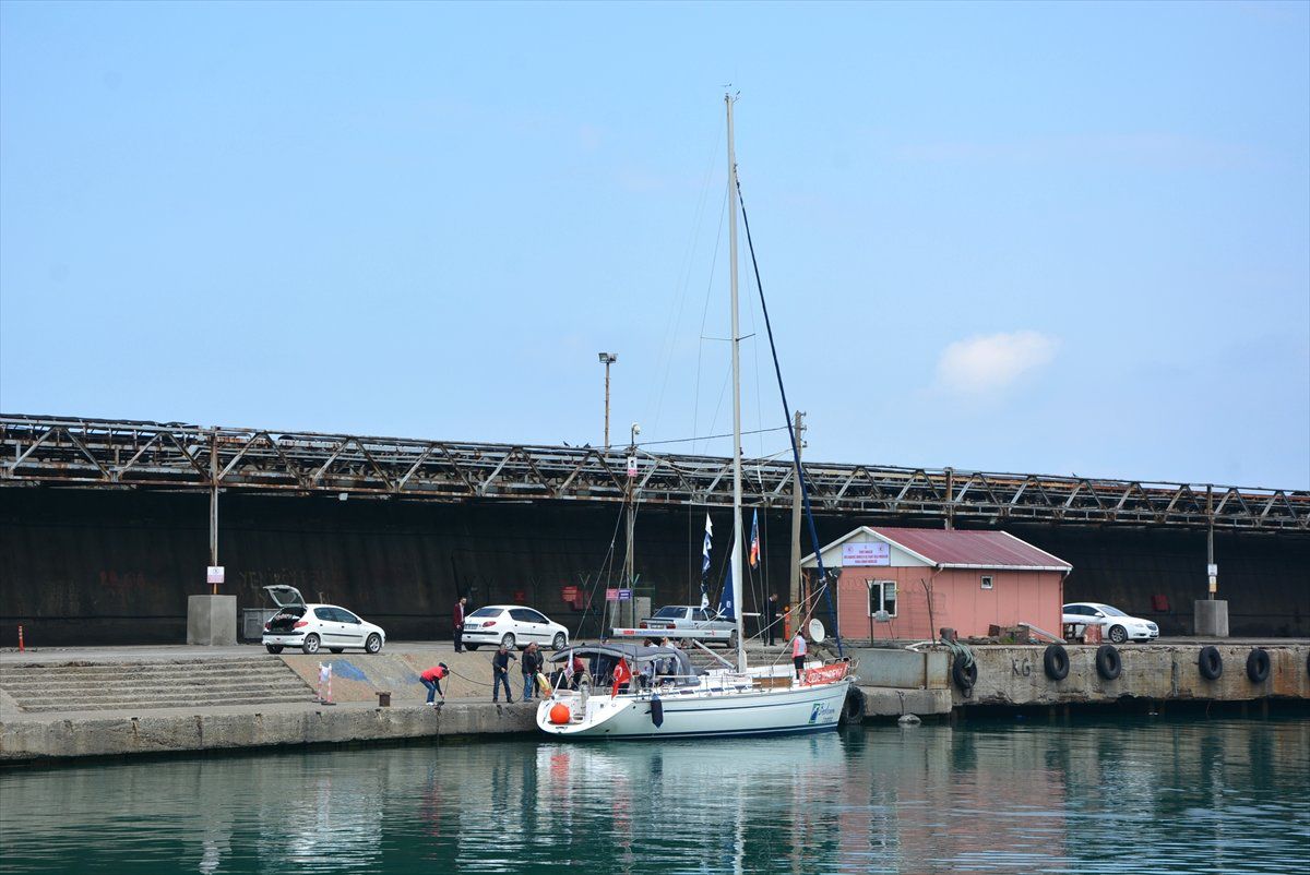 Karadeniz\'de 3 Kadın Denizci
