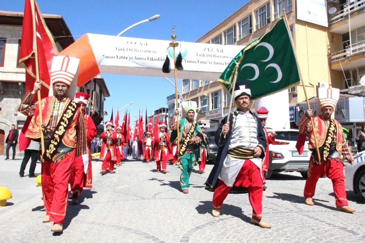 Karaman\'da "Türkçe Aşkı Vatan Aşkı" Yürüyüşü Düzenlendi