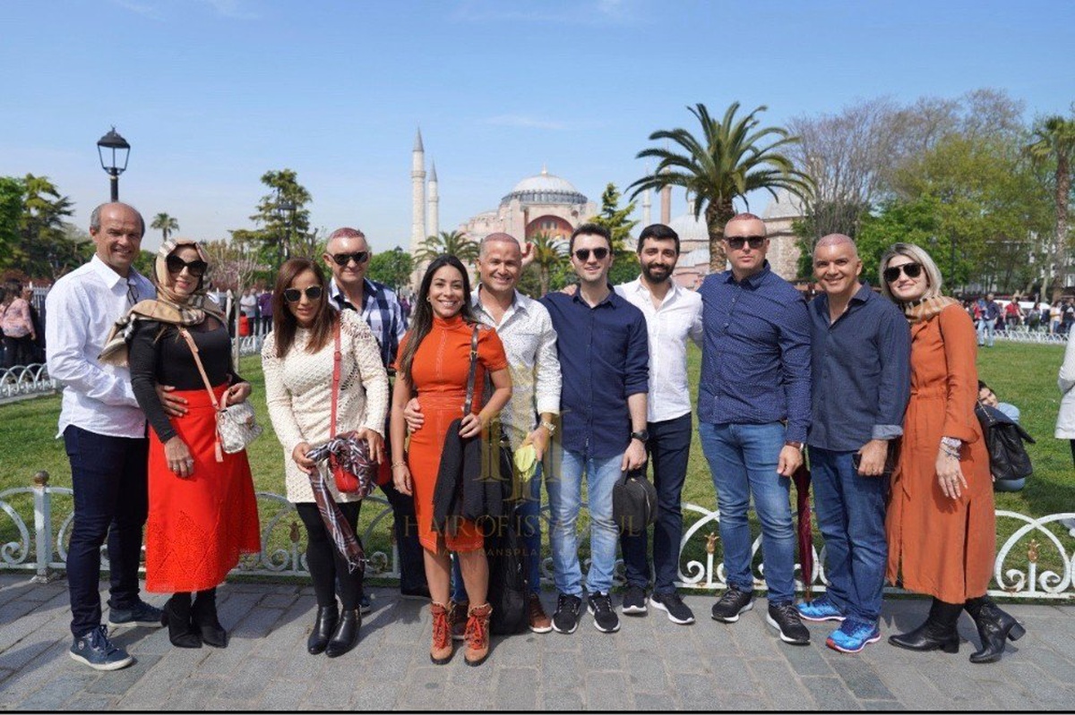 Saç Ekimi Türkiye\'de Turist Artışını Etkiliyor"