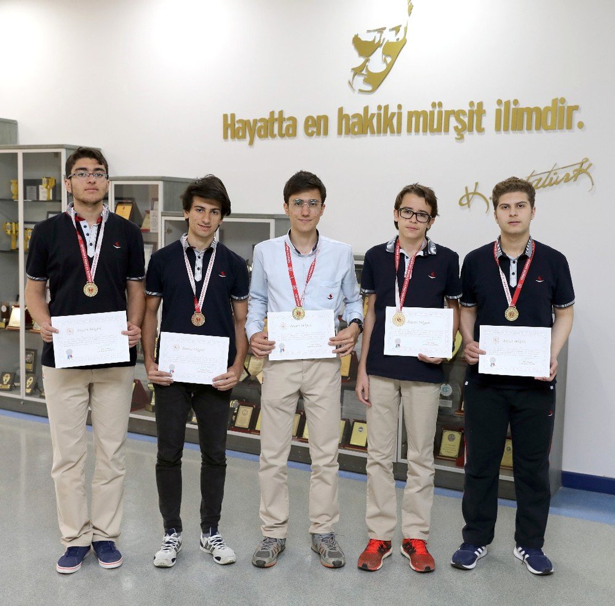Sanko Okulları Gençler Satranç Takımı Bölge Birincisi Oldu