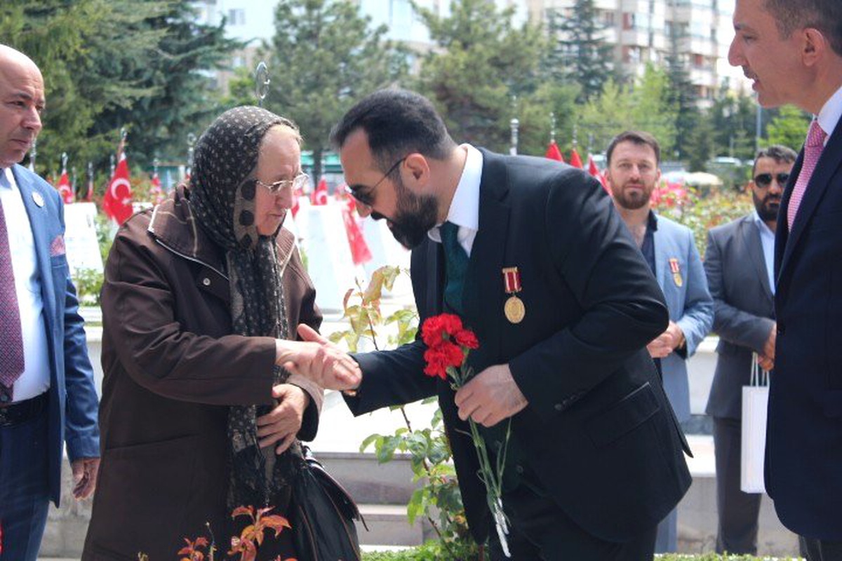 Tügşav Şehit Annelerini Yalnız Bırakılmadı