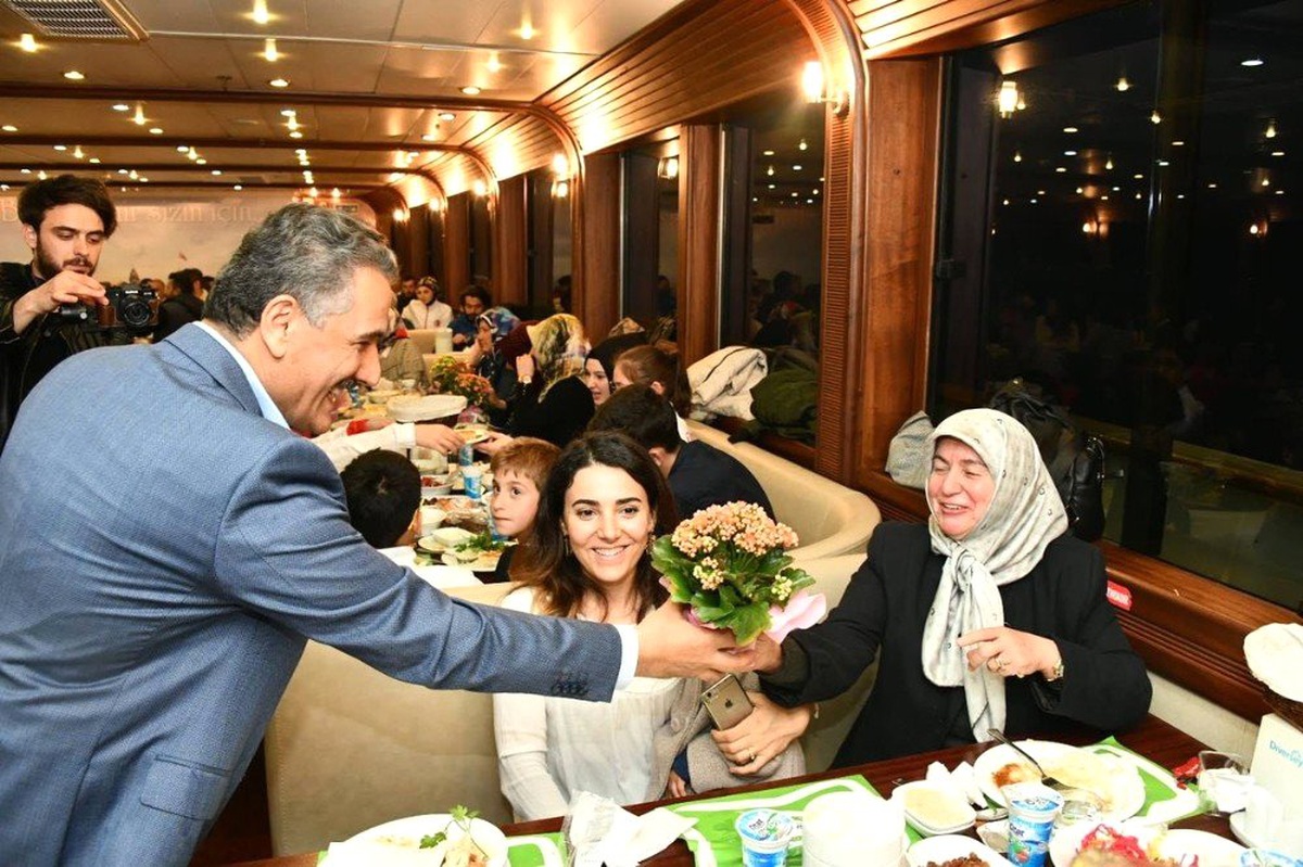 Vali Kaymak: "Kayınvalideleri de Unutmayalım"