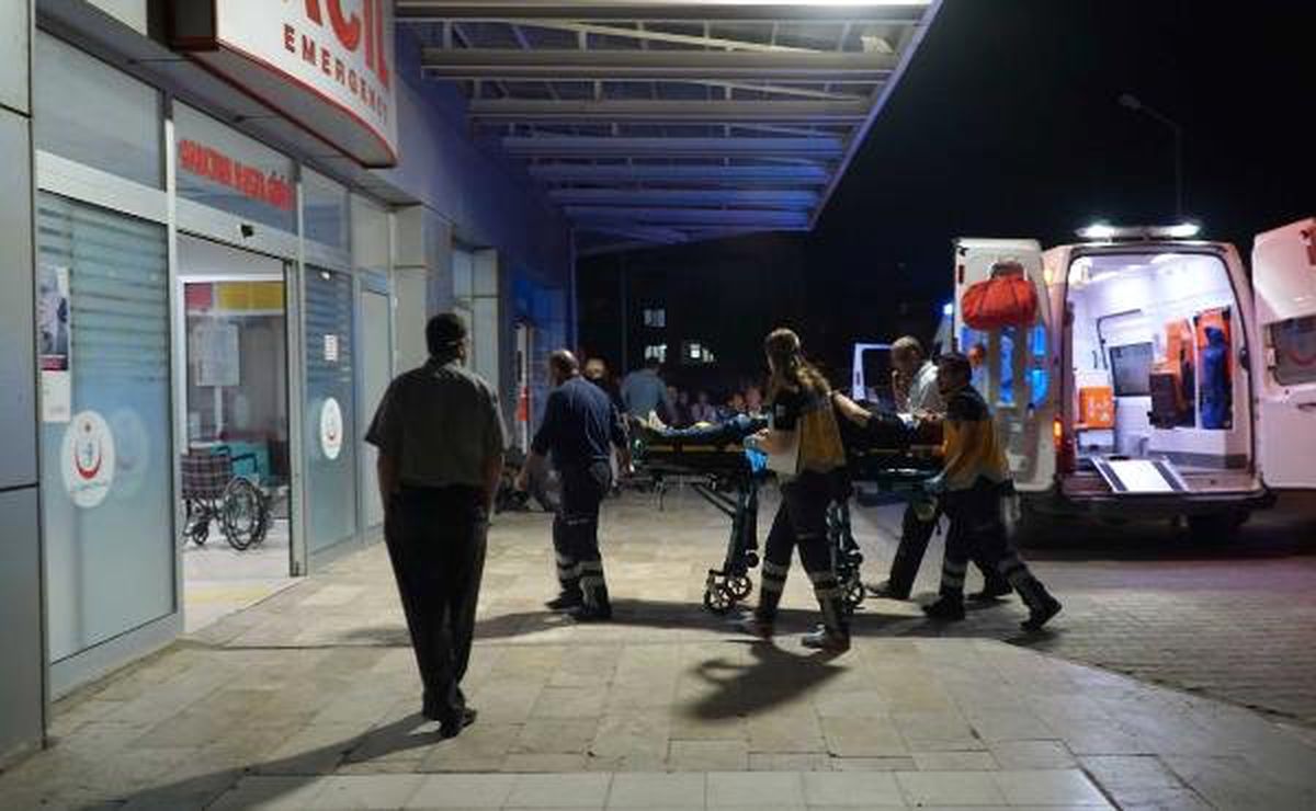 Adıyaman\'da Trafik Kazası: 3 Yaralı