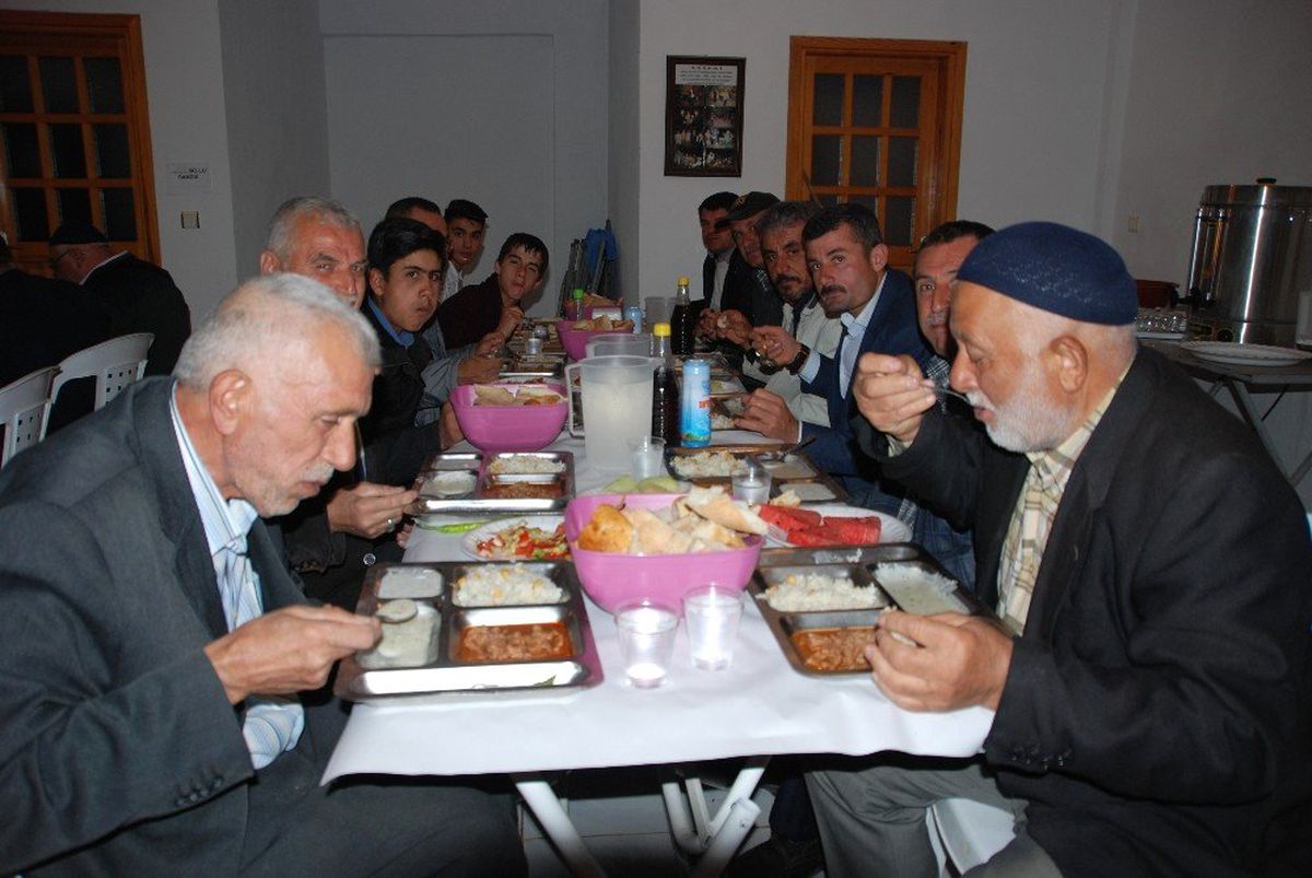 Akseki\'de 2 Asırlık İftar Geleneği