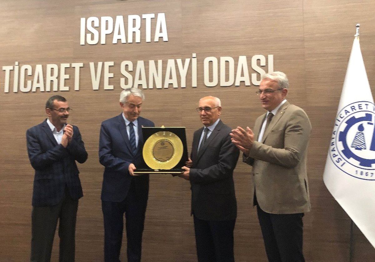 Belediye Başkanı Başdeğirmen\'e Itso\'dan \'Onursal Başkanlık\' Unvanı