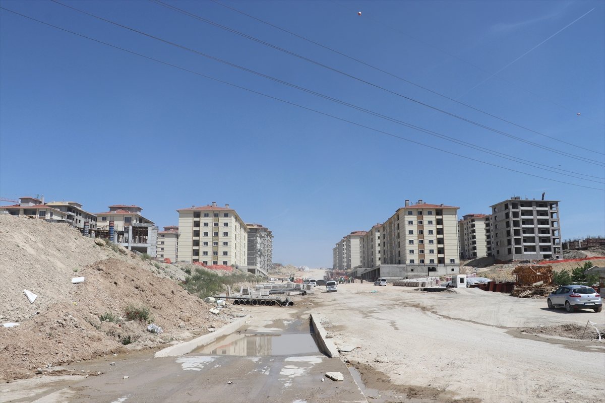 Denizli\'de İş Makinesi Doğal Gaz Borusunu Patlattı