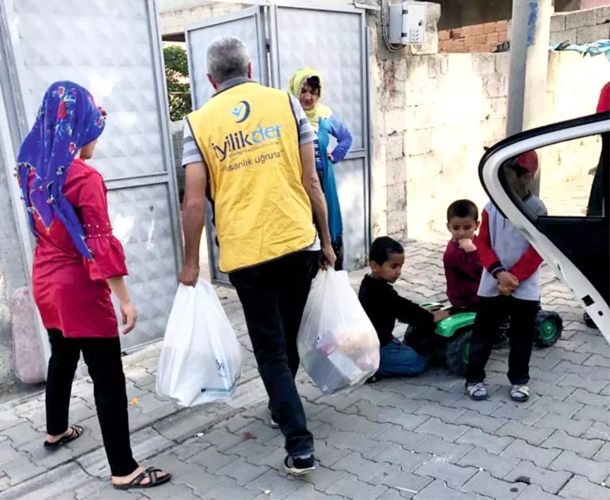 Kahta İyilik Der, Ramazan\'da da İhtiyaç Sahiplerinin Yanında