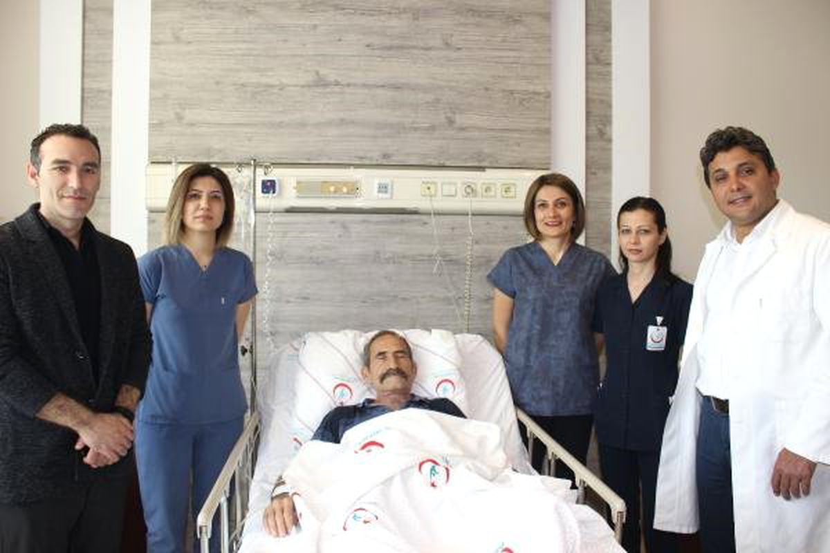 Kanserli Bağırsağa Robotik Cerrahi Yöntemle Müdahale
