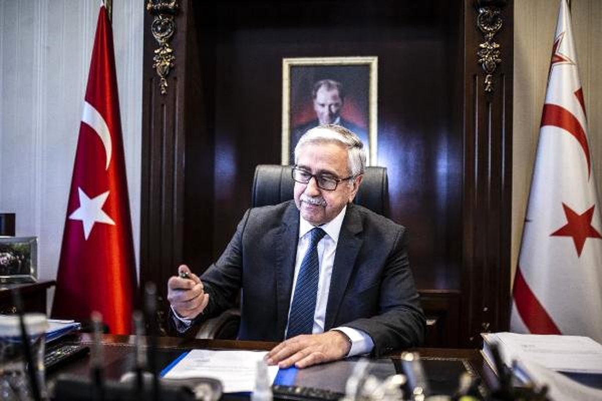 KKTC Cumhurbaşkanı Akıncı, Hükümet Kurma Görevini Ersin Tatar\'a Verdi