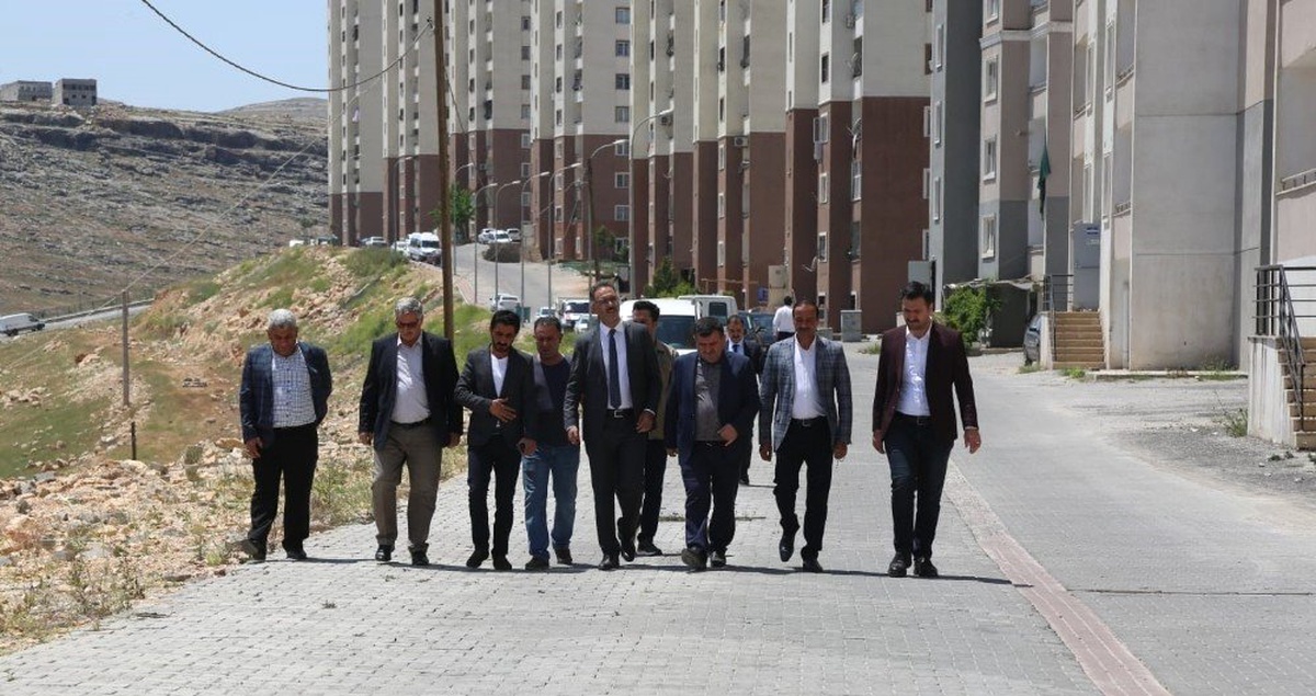 Kuş, Turkuaz Konutlarını İnceledi
