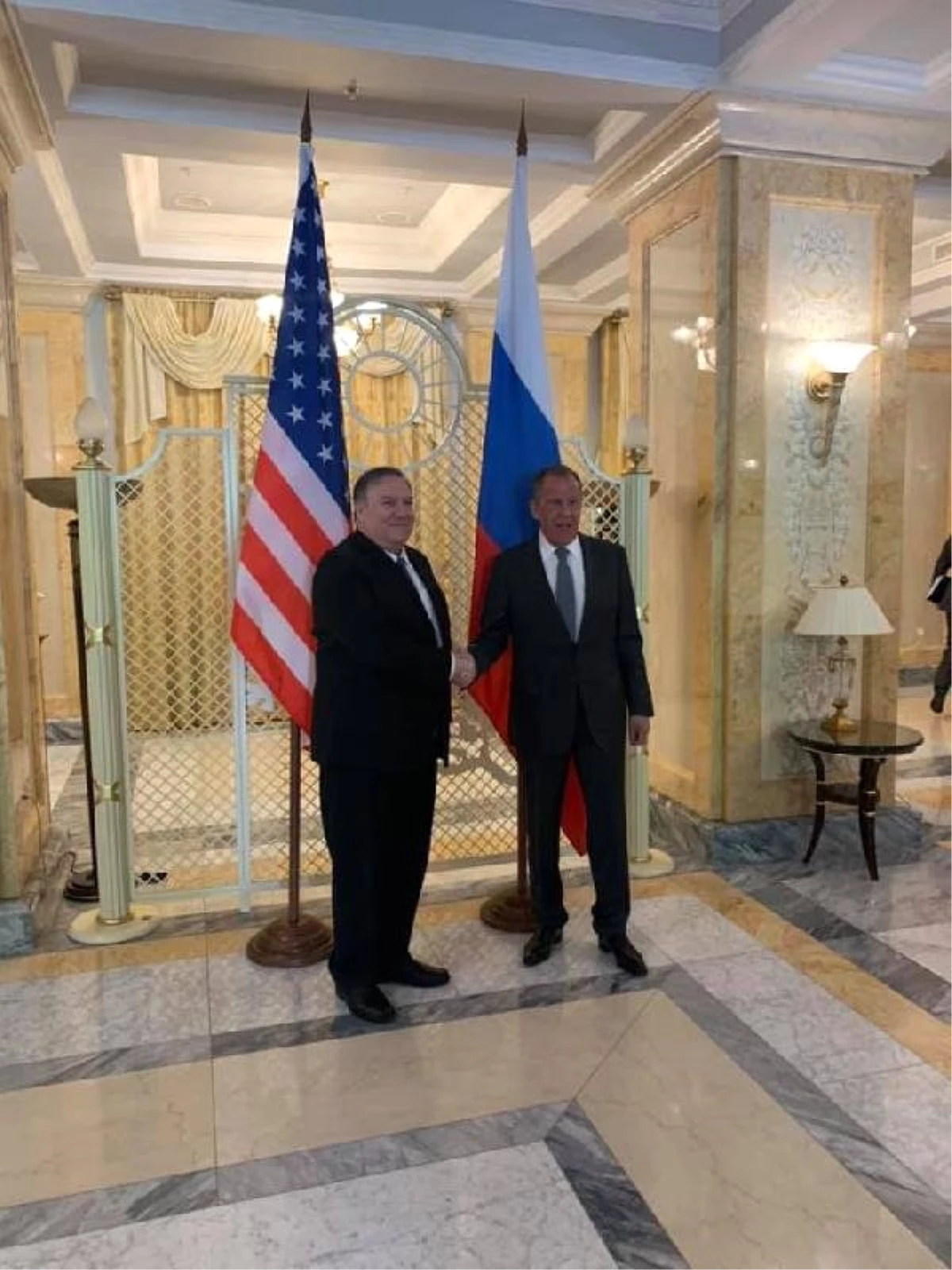 Lavrov - Pompeo Görüşmesi Başladı