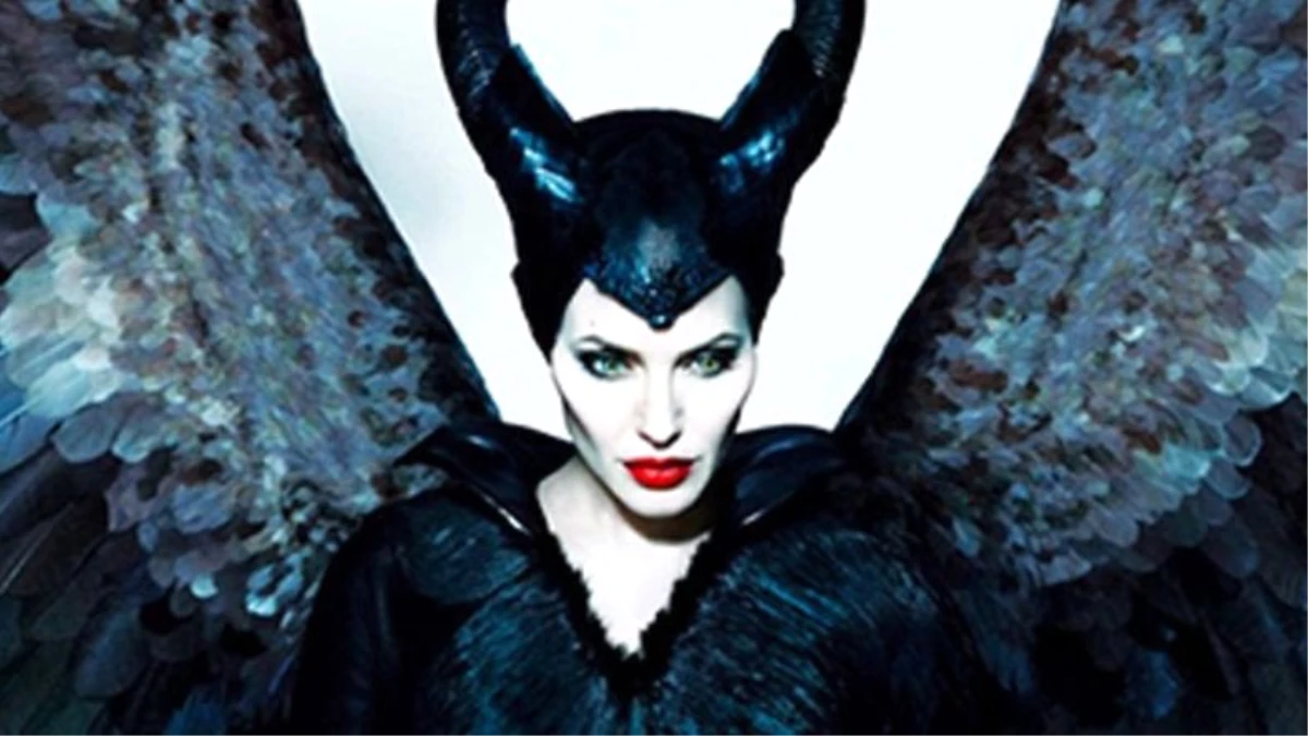 Maleficent\'in Devam Filmi Mistress Of Evil\'den İlk Fragman Geldi