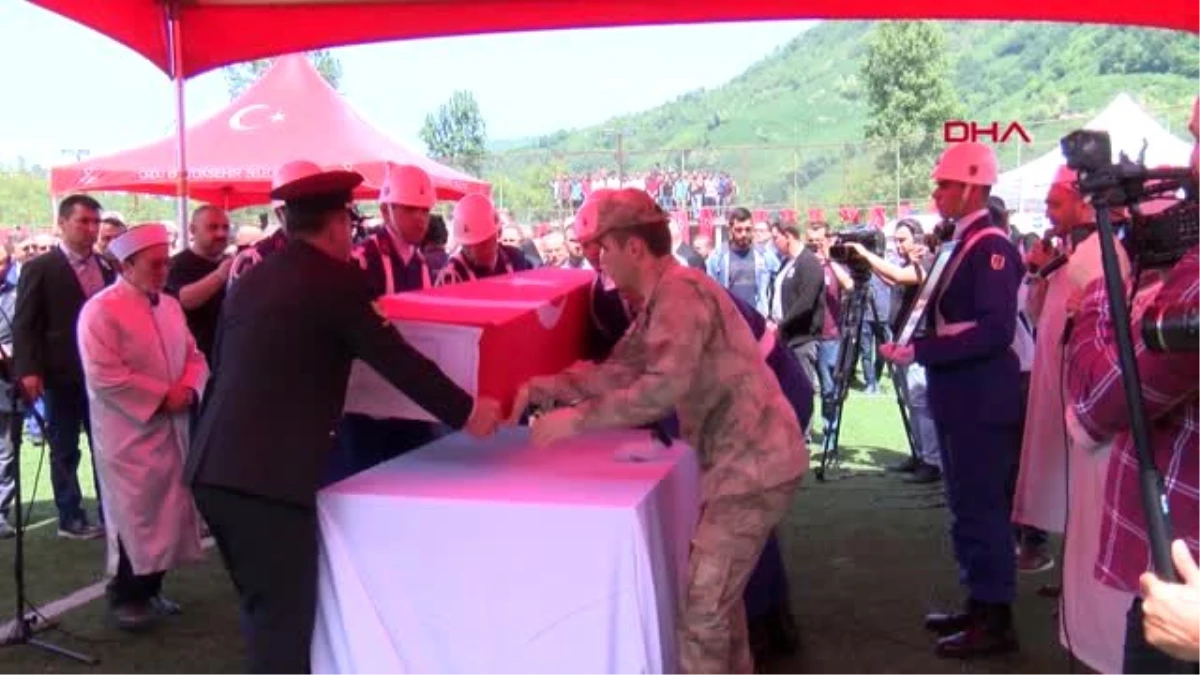 Ordu Şehit Uzman Çavuş Volkan Demirci Memleketi Ordu\'da Son Yolculuğuna Uğurlandı