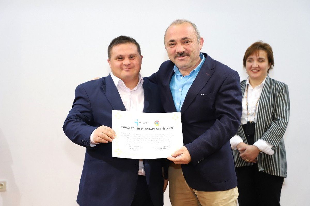 Özel Öğrenciler "İdari Destek Görevlisi İş Başı Eğitim Programı"Nı Tamamladı