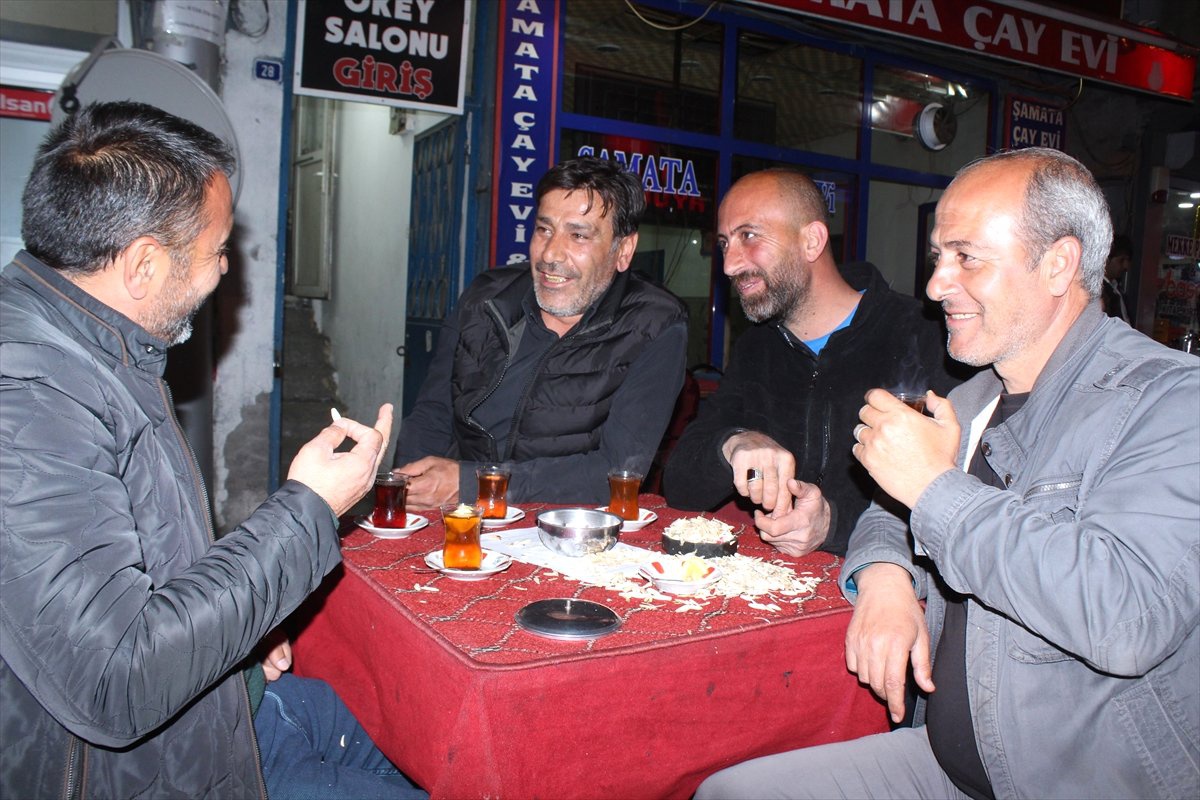 Ramazanın Vazgeçilmezi Semaver ve Köz Çayı