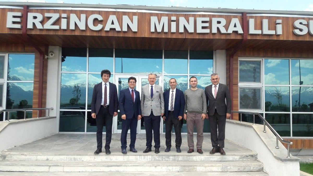 Rektör Akın Levent, Mineralli Su İşletmesini Ziyaret Etti