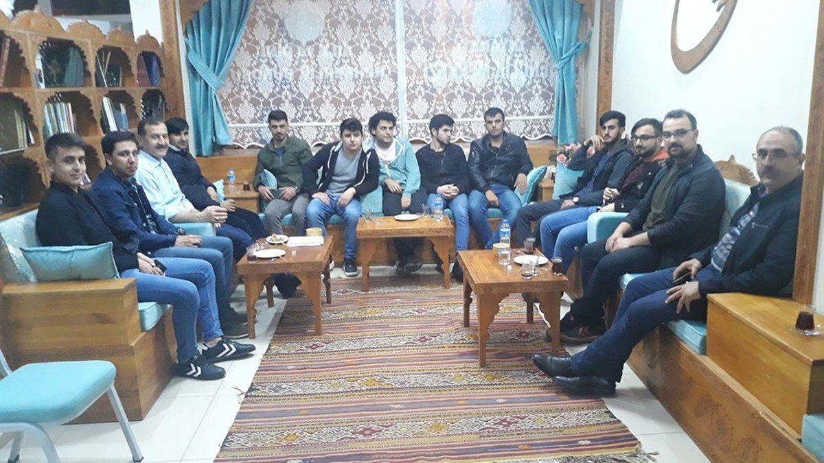 Şaphane Müftülüğü\'nden Üniversite Öğrencilerine İftar