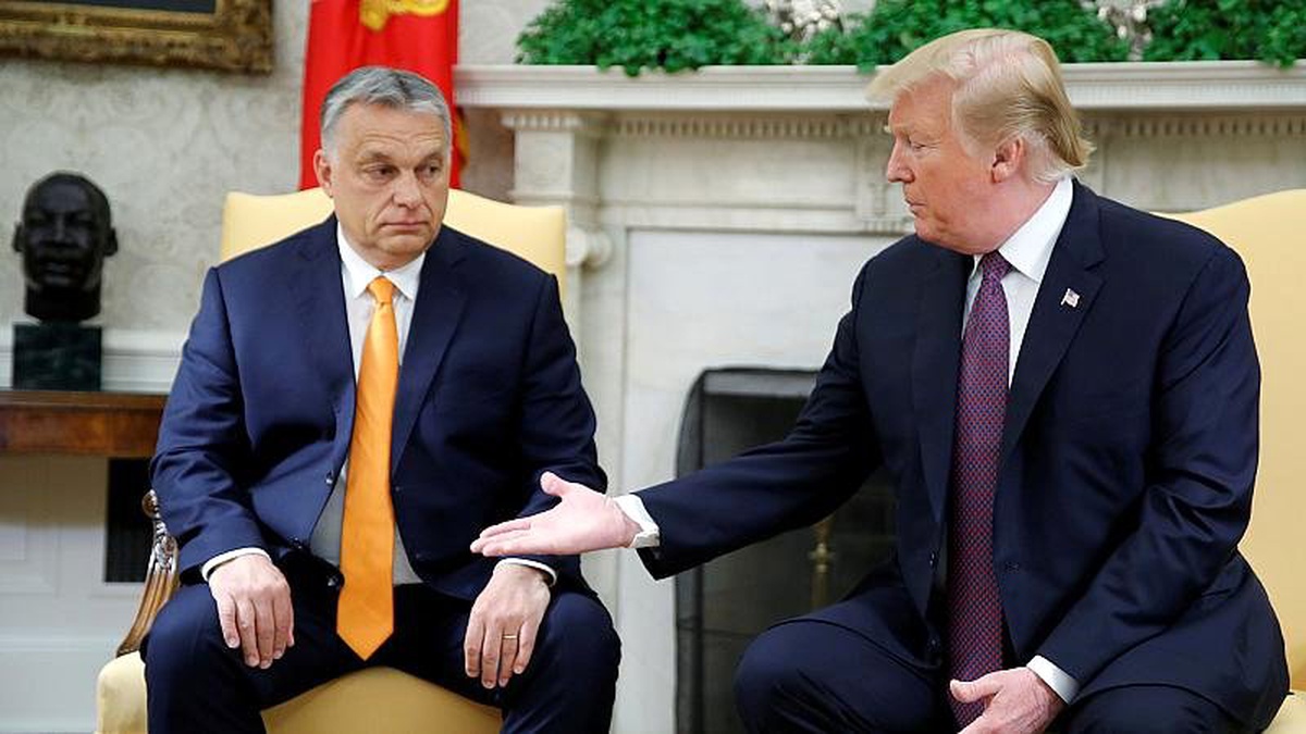 Trump\'tan Orban\'a \'Hristiyanları Göçmenlerden Koruma\' Teşekkürü