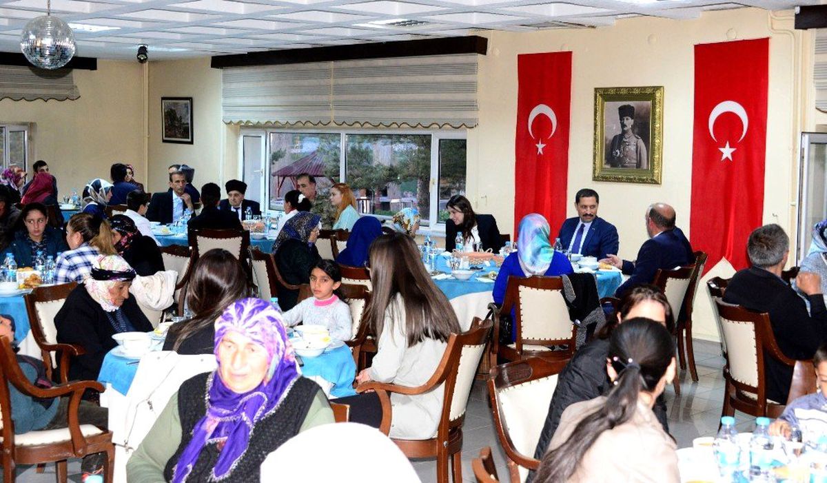 Vali Masatlı Şehit Aileleri ile İftar Programına Katıldı